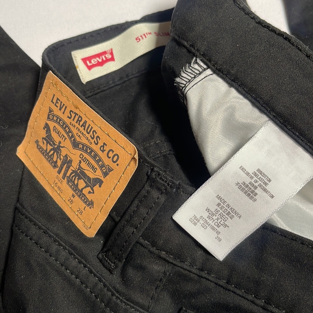 Black Levi’s, Kids Size 16 Reg (28” x 28”), NWOT